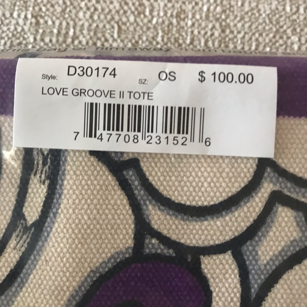 Brighton Love Tote - Picture 6 of 6